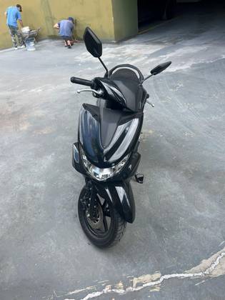 YAMAHA FLUO 125 ABS 